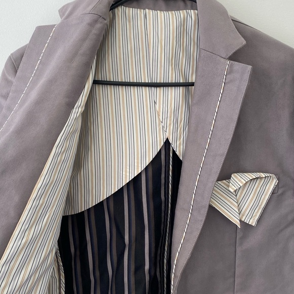 Piped jacket - Picture 3 of 5